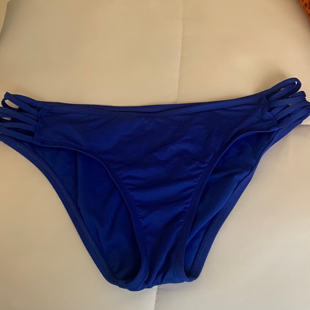 Bathing suit bottoms